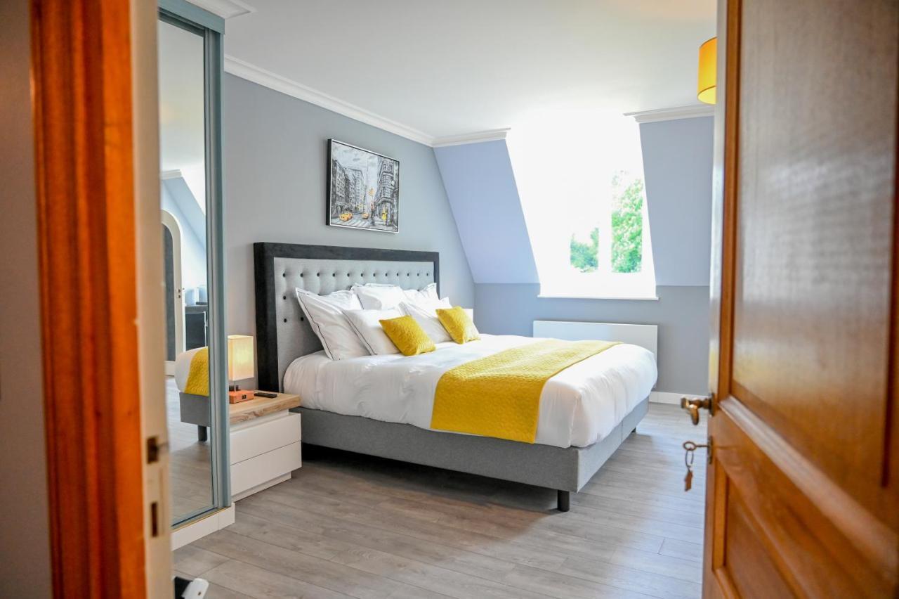 Bed and Breakfast La Fontaine Dort Tessy-sur-Vire Esterno foto